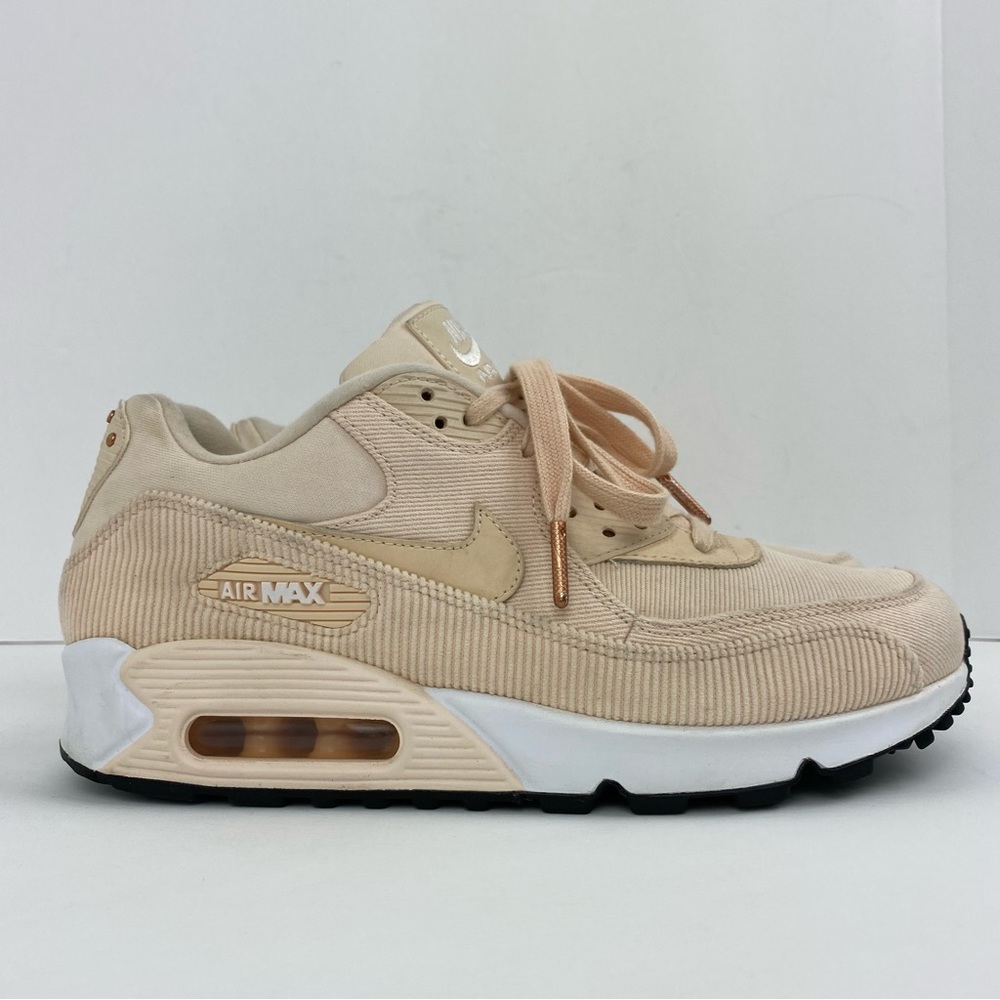 Nike Air Max 90 Lea size 8.5 Women’s Guava Ice Light Pink Sneakers 921304-800